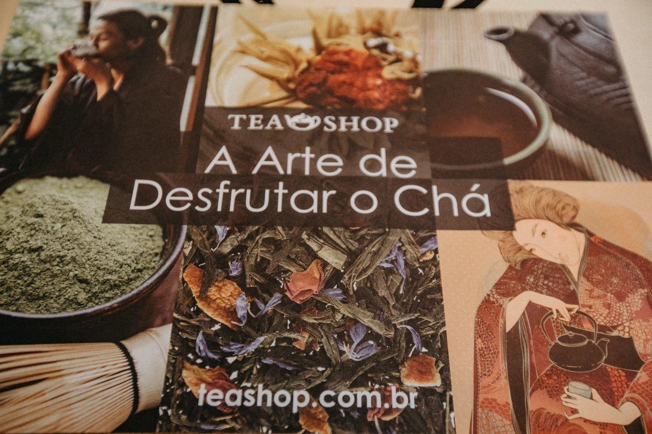 Material sobre a cultura do chá e infusões
